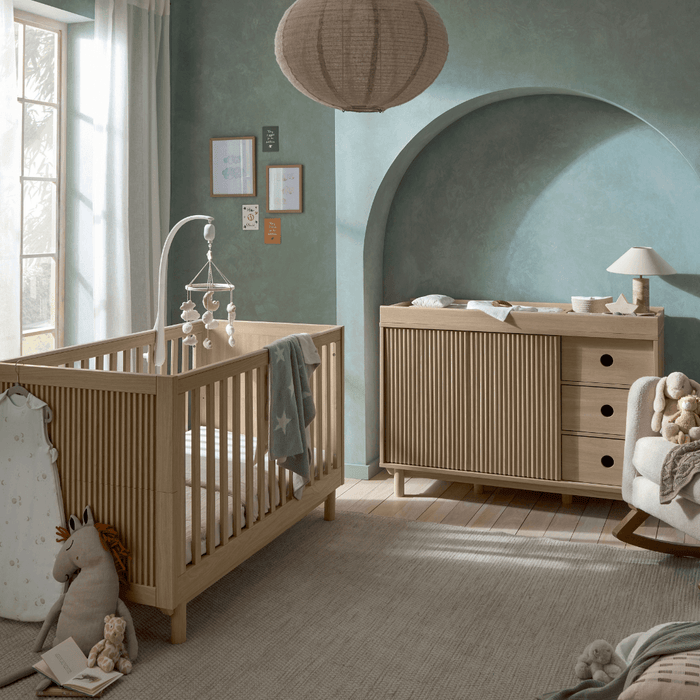 Mamas and Papas Oska Cot + Dresser + Mattress Bundle - Oak