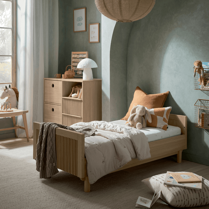 Mamas and Papas Oska Cot + Dresser + Mattress Bundle - Oak