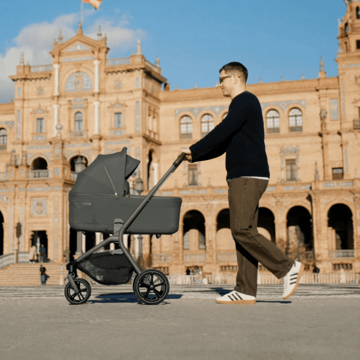 Silver Cross Breez Carry Cot - Pewter