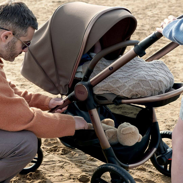 Mamas and Papas Ocarro 2 Stroller - Crema
