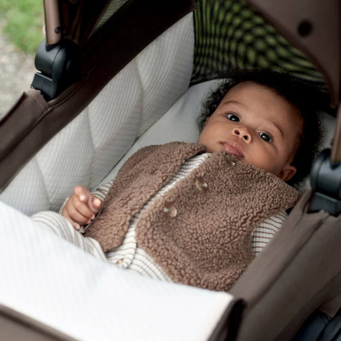 Mamas and Papas Ocarro 2 Carry Cot - Crema