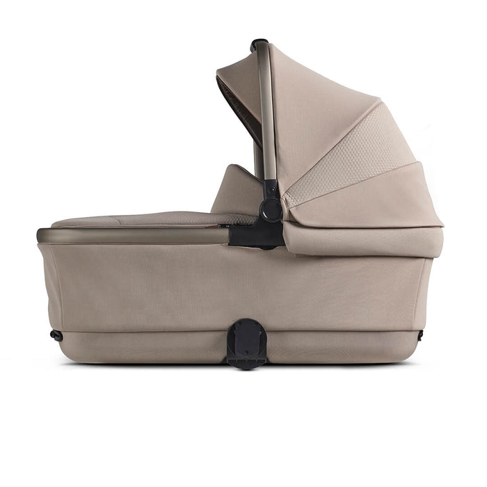 Silver Cross Reef 2 + Carry Cot Bundle - Frappe **PRE-ORDER, LATE NOVEMBER DELIVERY**